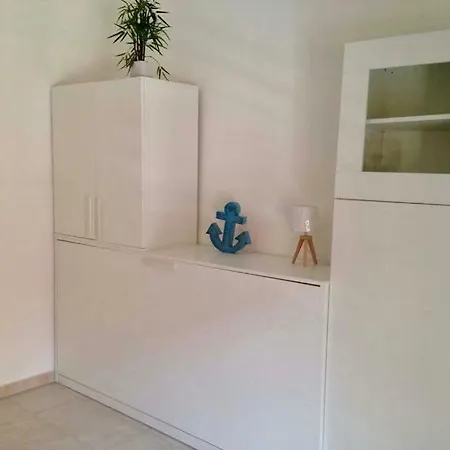 Coquet Studio Port De A 1 Km Des Plages *