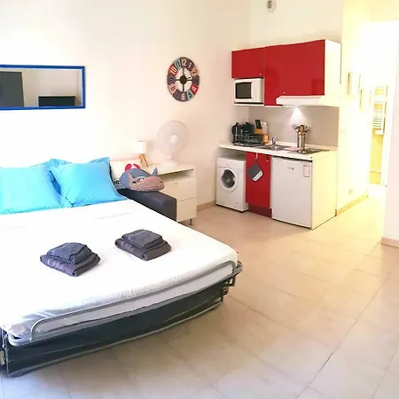 Coquet Studio Port De A 1 Km Des Plages Appartement *