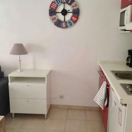 Coquet Studio Port De A 1 Km Des Plages アパート *